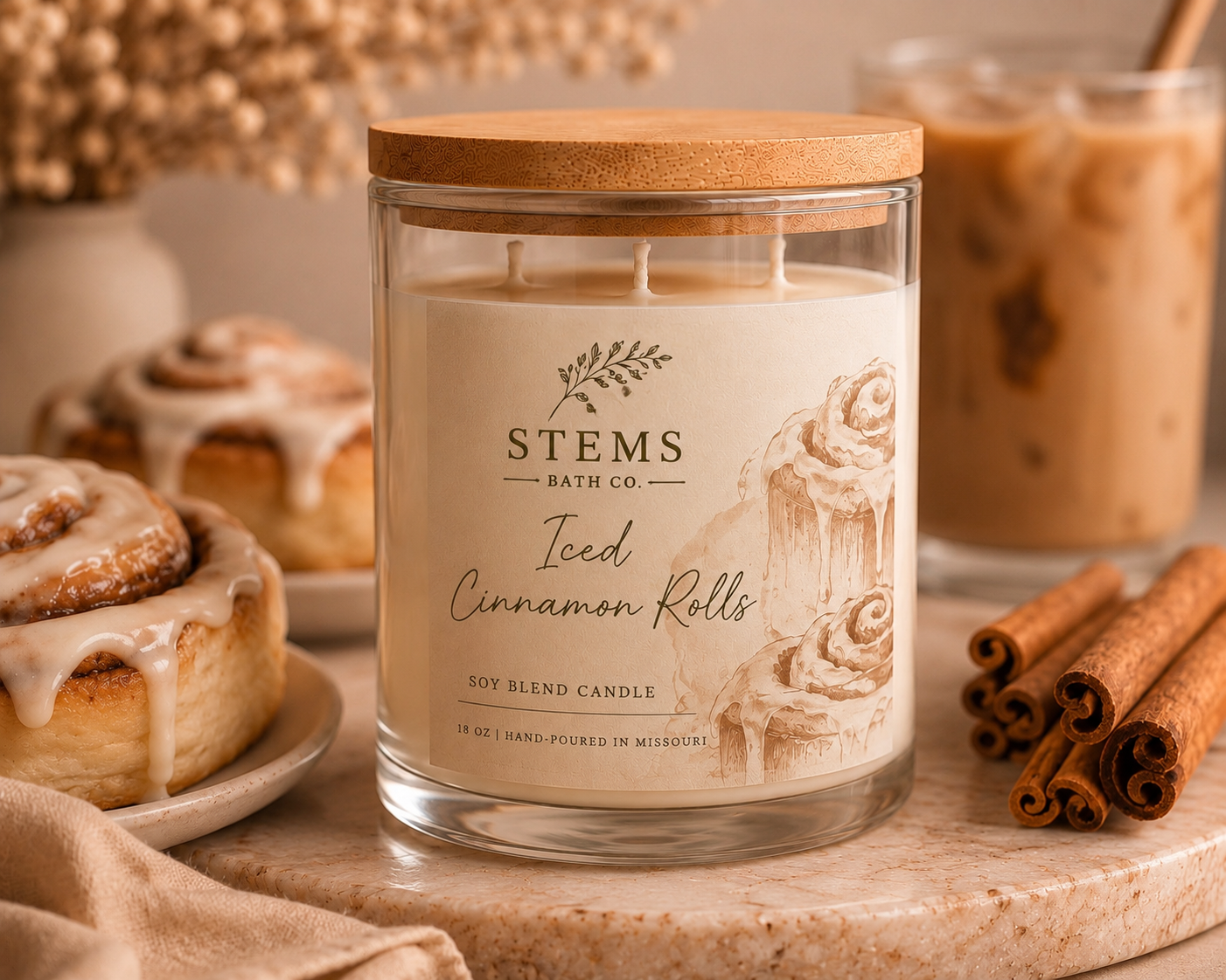 Iced Cinnamon Rolls Candle